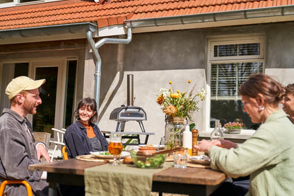 Ooni Karu 2 Multi-Fuel Outdoor Pizza Oven – 12-Inch Dual Fuel Wood & Gas Pizza Maker